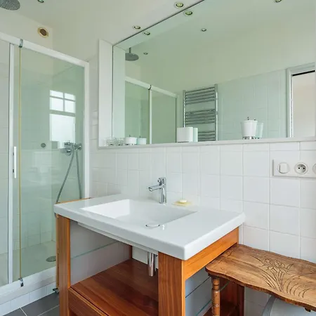 Apartment Duplex Inverse A 160m De La Plage Avec Wifi, Balcon Et Ascenseur - Fr-1-4-695 Saint-Jean-de-Luz